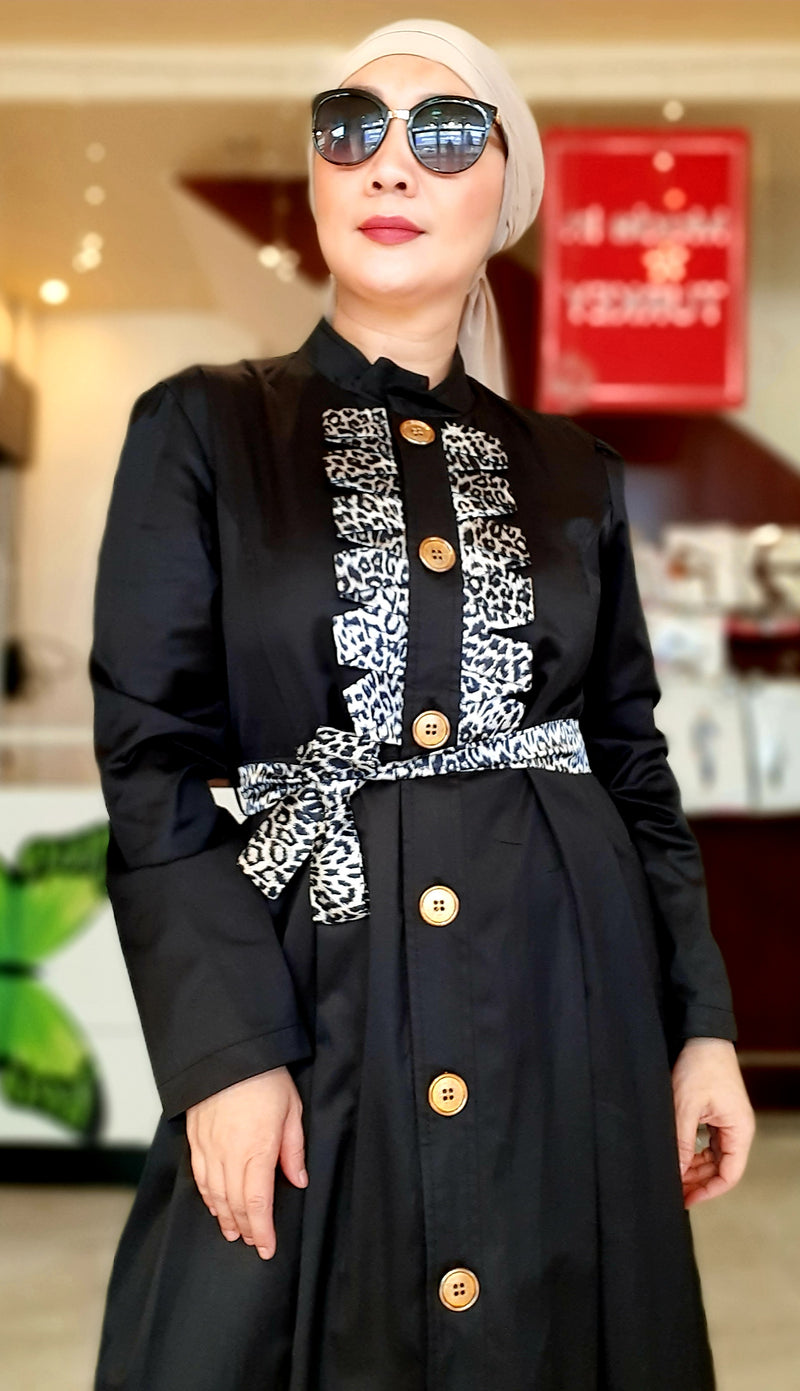 Black Buttoned Short Belted Dress Abaya